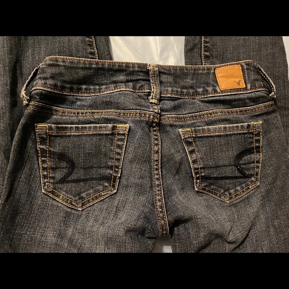 american eagle Distressed Jeans  capri size 00 artist - Picture 4 of 6